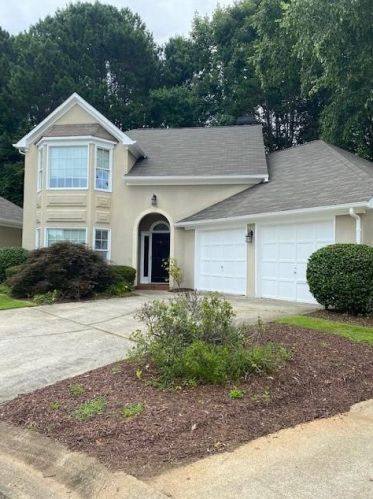 4 Village Ln, Newnan, GA 30265-1902