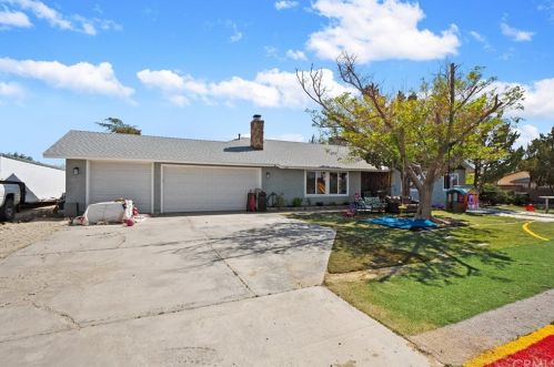 3322 Avenue, Lancaster, CA