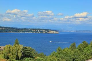 6250 Hinman Dr, Maxwelton, WA 98236-9520