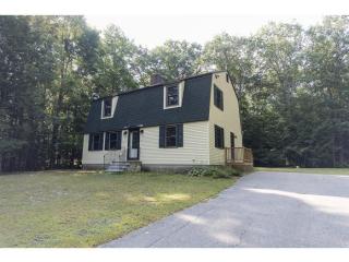 13 Stagecoach Rd, Sandown, NH 03873-2122