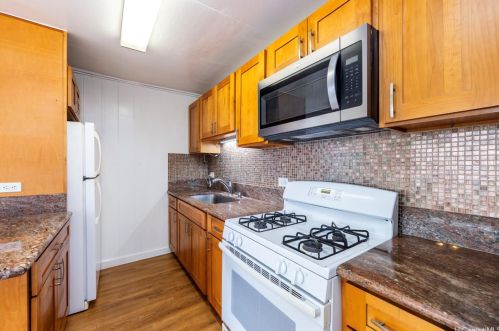 2009 Waiola St, Honolulu HI  96826-2646 exterior