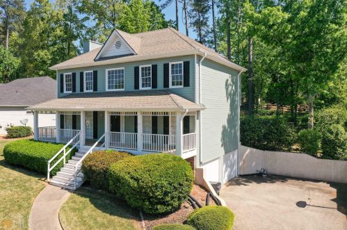 1833 Riverton Dr, Suwanee, GA 30024-4310