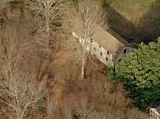 270 River Rd, Guilford, CT 06437-2248