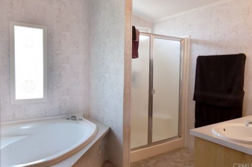 54 Maple Via, Anaheim CA  92801-1036 exterior