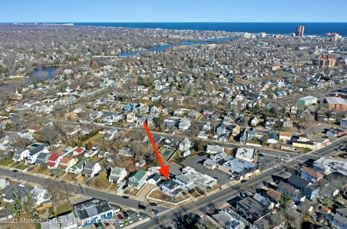 1415 Asbury Ave, Tinton Falls NJ 07712-5701 exterior