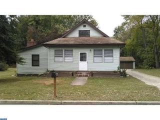 652 Venetia Ave, Blenheim, NJ 08012-4028