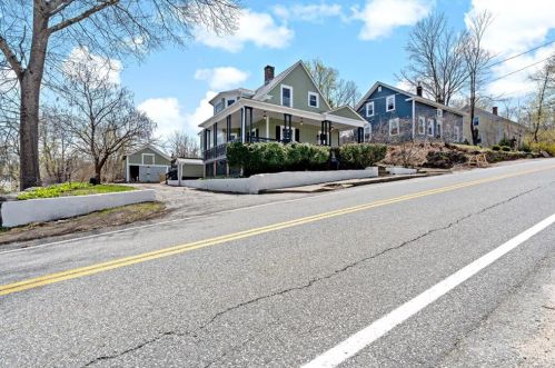505 Hill St, Coventry, RI 02816-7731