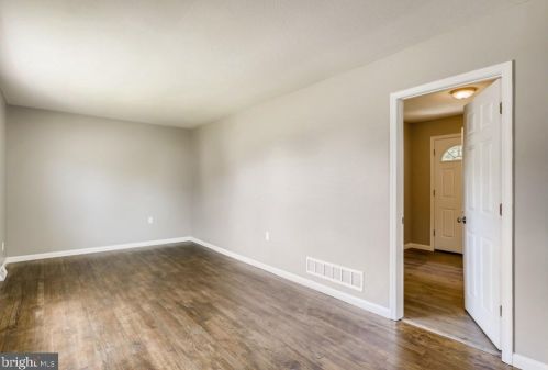 1418 Willshire Dr, Aberdeen MD  21001-4023 exterior