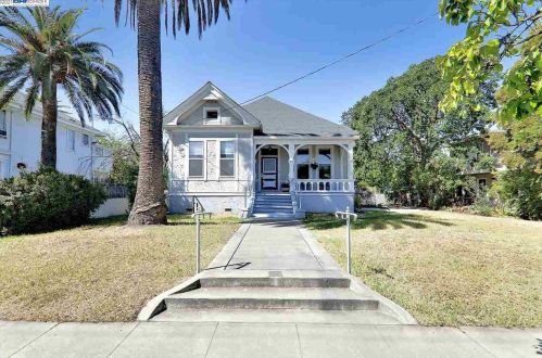 567 L St, Livermore, CA 94550-4415