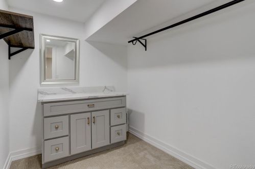 1120 Cook St, Denver CO  80210-2111 exterior