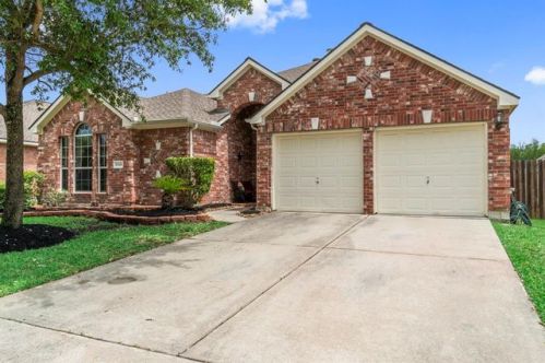 19406 Cloud Peak Dr, Tomball, TX 77377-3988