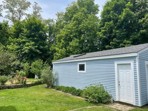 139 Green River Ave, Warwick, RI 02889-3342
