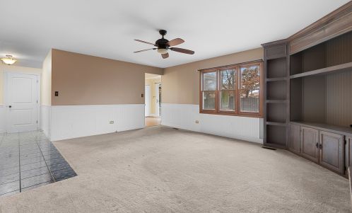 770 Kruk St, Lemont IL  60439-4345 exterior