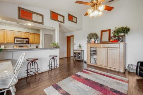 7026 Christina Ln, Garland TX 75043-6619 exterior