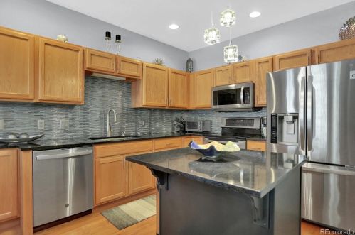 20465 Orch Pl, Aurora CO 80016-3891 exterior