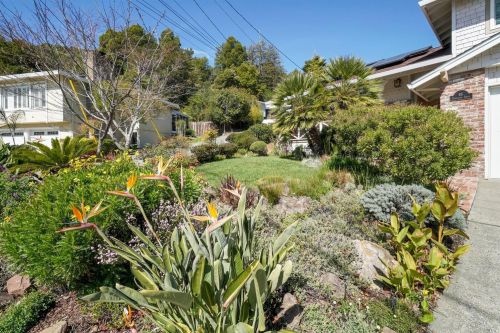46 Dominican Dr, San Rafael, CA 94901-1338