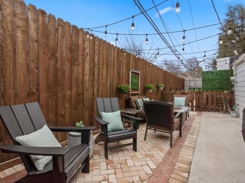 6116 Locke Ave, Fort Worth TX  76107-5515 exterior