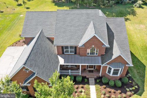 14967 Gaines Mill Cir, Haymarket, VA 20169-2595