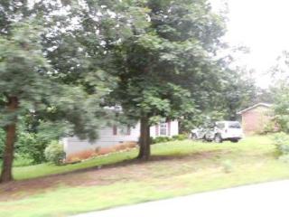 3326 Thousand Oaks Dr, Gainesville, GA 30507-9439