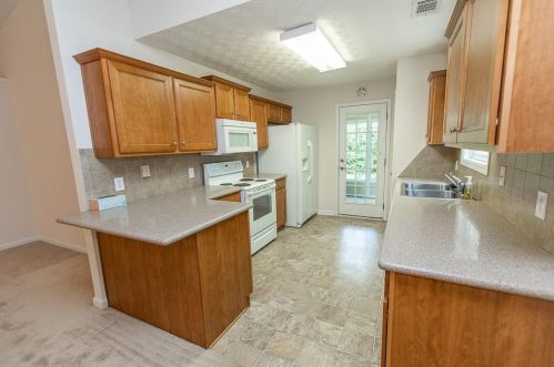 198 Lakeview Bend Cir, Jefferson GA  30549-7058 exterior