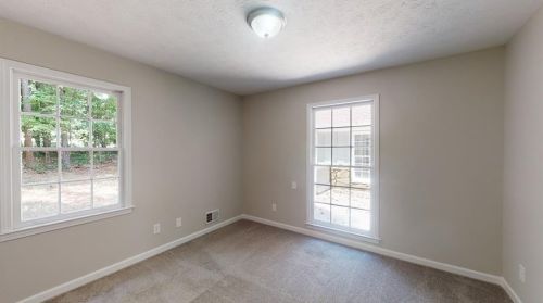 1680 Holmes Dr, Conyers GA  30094-4810 exterior