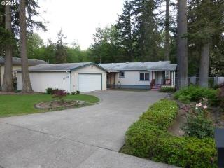 1039 Willow Ave, Woodburn OR  97071-2148 exterior