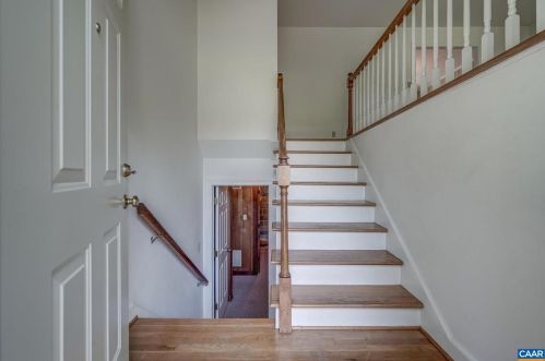 3039 Colonial Dr, Charlottesville, VA 22911-9116