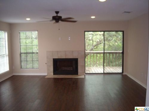 1811 Crested Butte Dr, Austin, TX 78746-7605