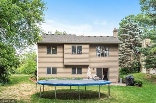 233 Hallam Ave, Saint Paul MN  55115-2096 exterior
