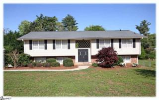 105 Braddock Dr, Mauldin, SC 29662-1901