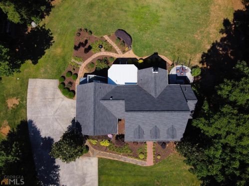 599 Melody Ln, Hartwell, GA 30643-4251