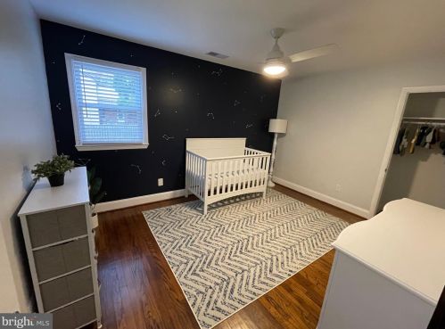 1712 Maryland Ave, Shady Side MD 20764-9750 exterior