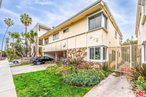 912 6th St, Santa Monica CA  90403-2794 exterior