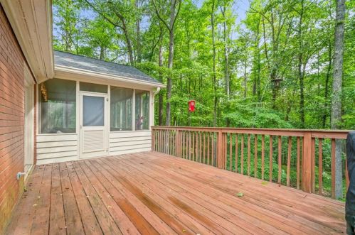 2225 Oglesby Bridge Rd, Conyers GA  30094-4221 exterior