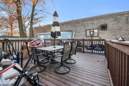 464 31st St, Paterson NJ 07504-2115 exterior