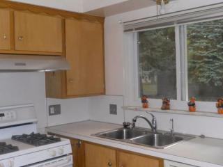 2622 Evergreen Rd, Toledo OH  43606-2713 exterior