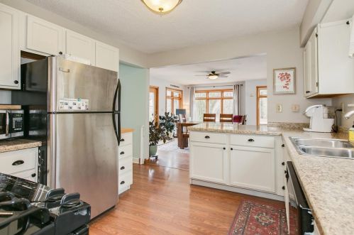 215 Briarwood Ave, Saint Paul MN  55115-1413 exterior