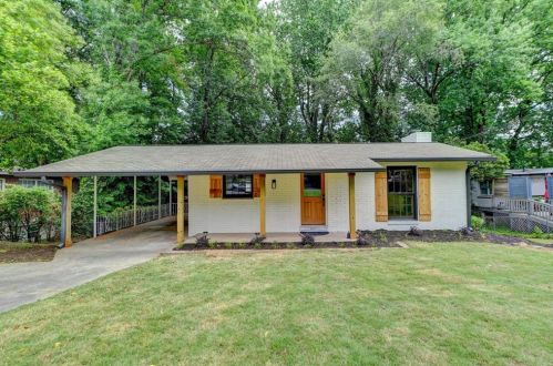 3819 Greenhill Dr, Atlanta, GA 30341-1813