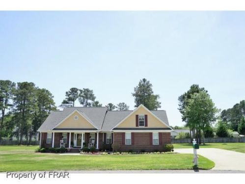 203 Corgy Ln, Raeford, NC 28376-5003