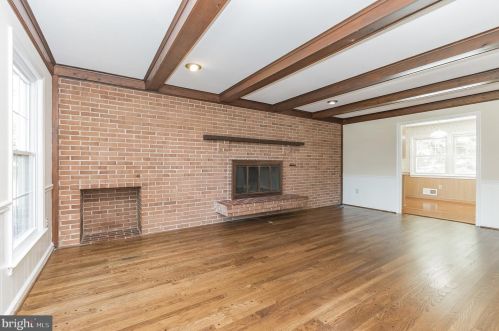 13825 Gate Dr, Silver Spring MD 20906-2208 exterior