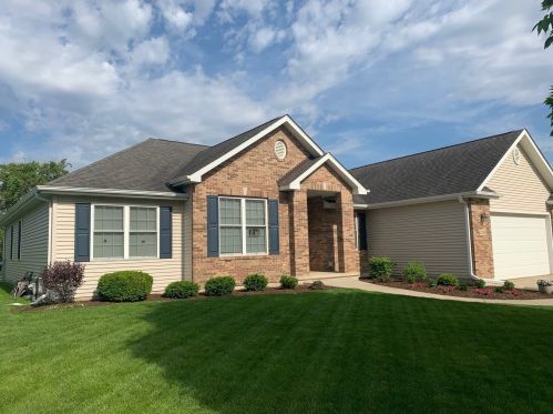 1238 Arneita St, Sycamore, IL 60178-1128