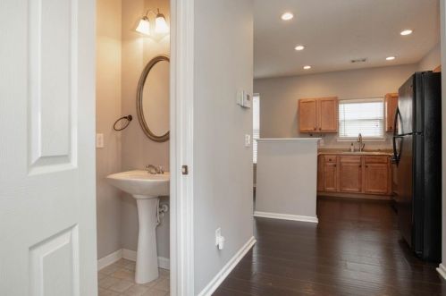 4697 High Point Ln, Atlanta GA  30349 exterior