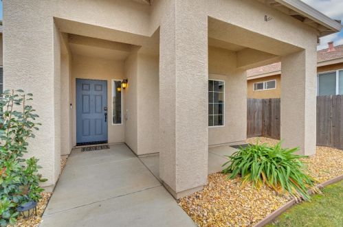 2064 Moss Glen Loop, Arboga, CA 95901-8293