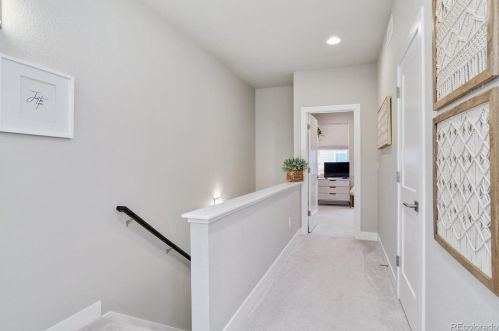 6749 Tempe Ct, Aurora CO  80016-2778 exterior