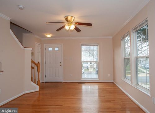 6380 Michael Robert Dr, Springfield VA  22150-1176 exterior