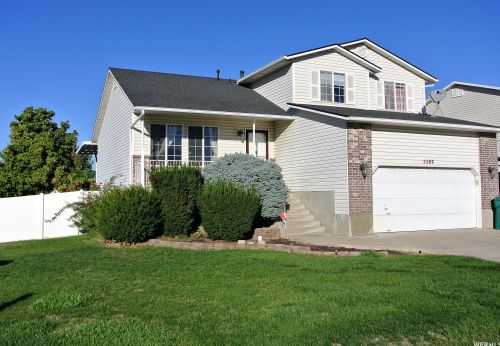 5589 3275, Roy, UT 84067-8002