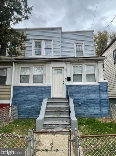 2408 4th Ave, Camden, NJ 08107-2145