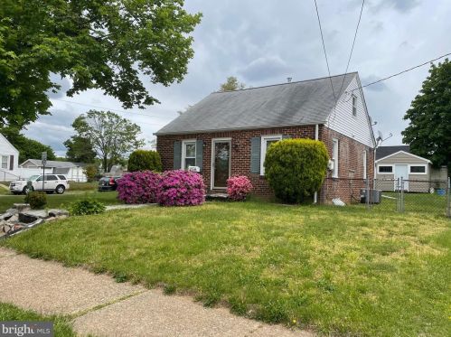 258 Churchill Ave, Trenton, NJ 08610-3504