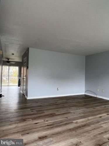 106 Zachary Dr, Hanover PA 17331-8674 exterior