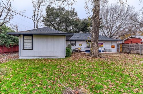 5163 Waits Ave, Fort Worth TX  76133-1138 exterior